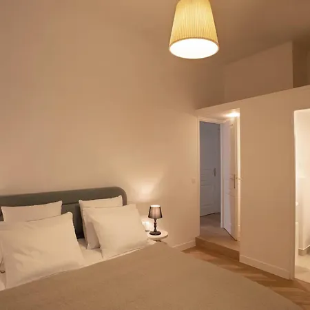 Apartment Luxueux - Centre De *